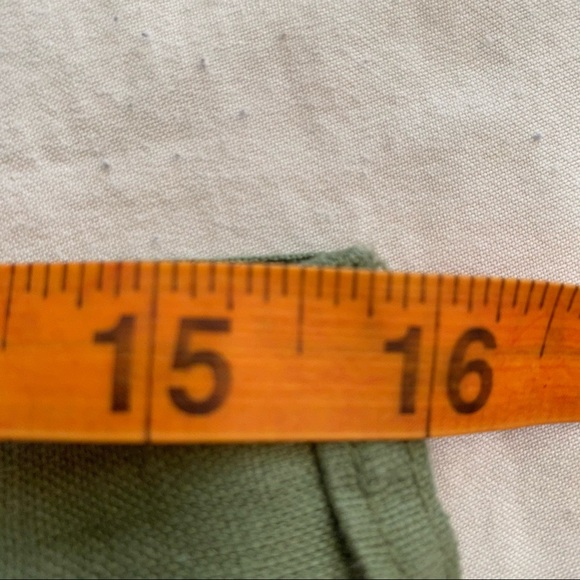 Linen Cargo Capri Cropped Utility Green Pants Size 10 - Picture 7 of 8